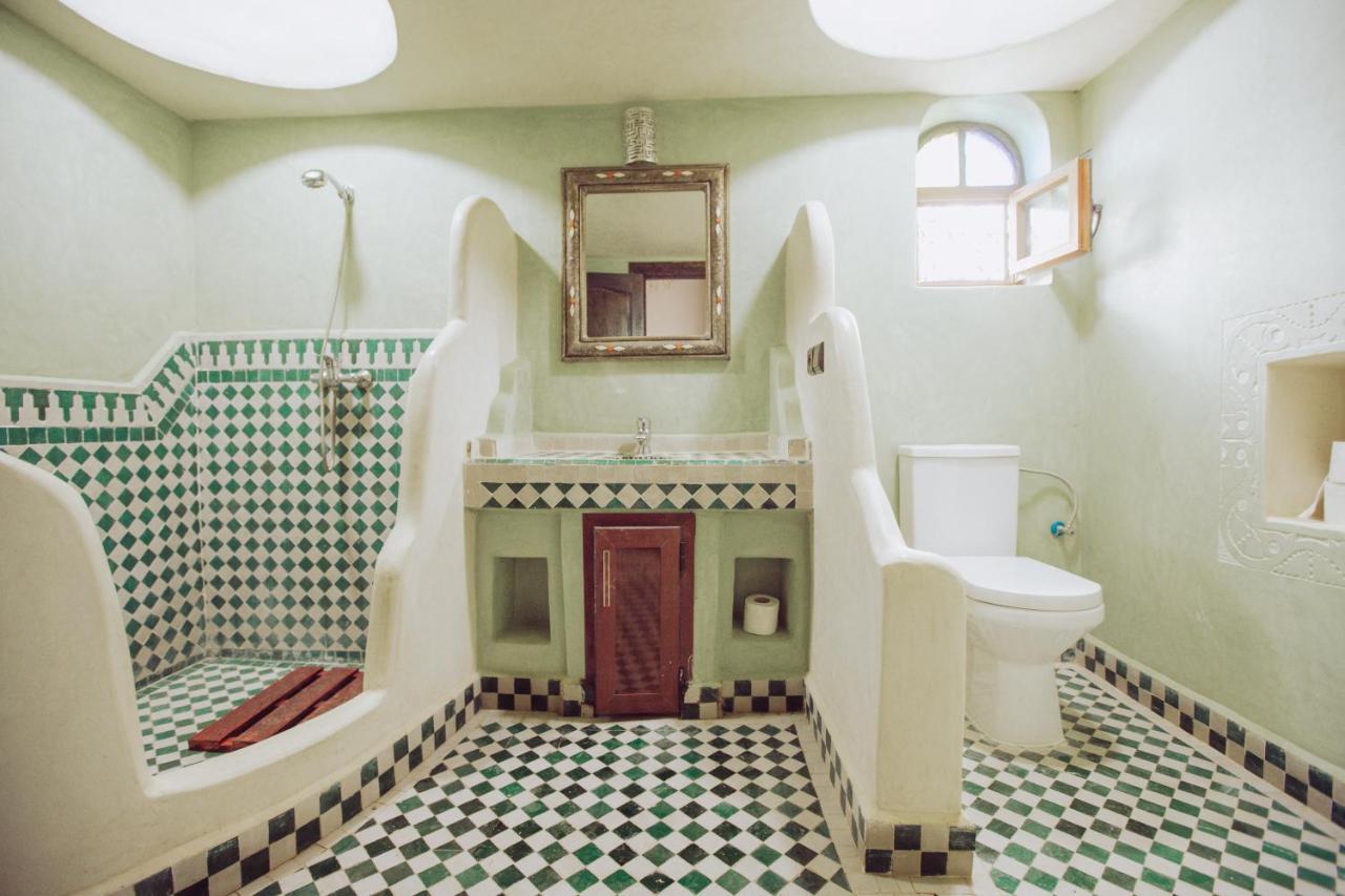 Traditional Riad Merzouga Dunes Exterior photo