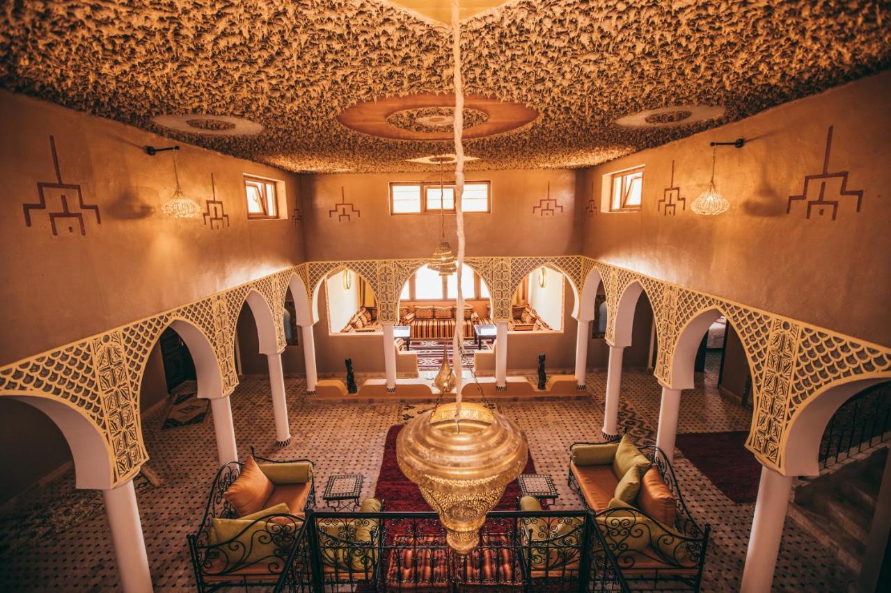 Traditional Riad Merzouga Dunes Exterior photo