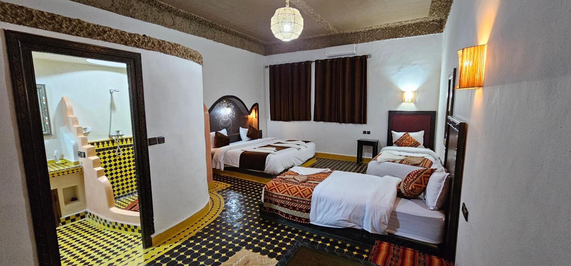 Traditional Riad Merzouga Dunes Exterior photo
