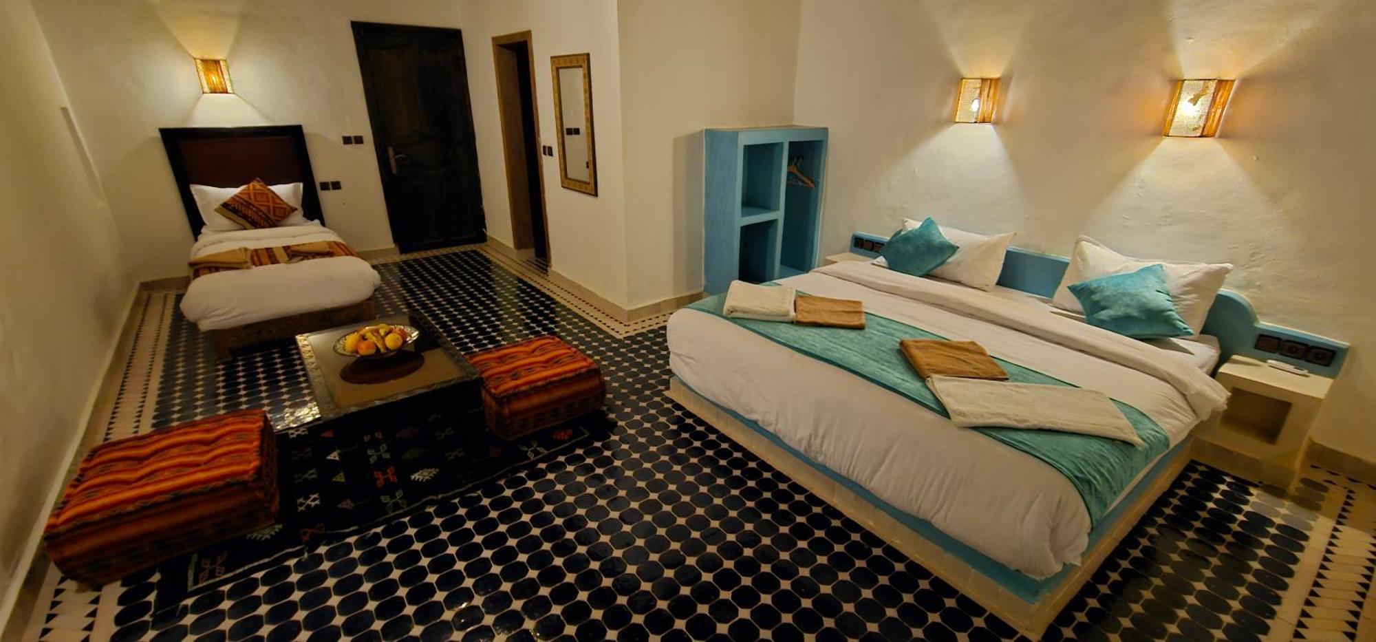 Traditional Riad Merzouga Dunes Exterior photo
